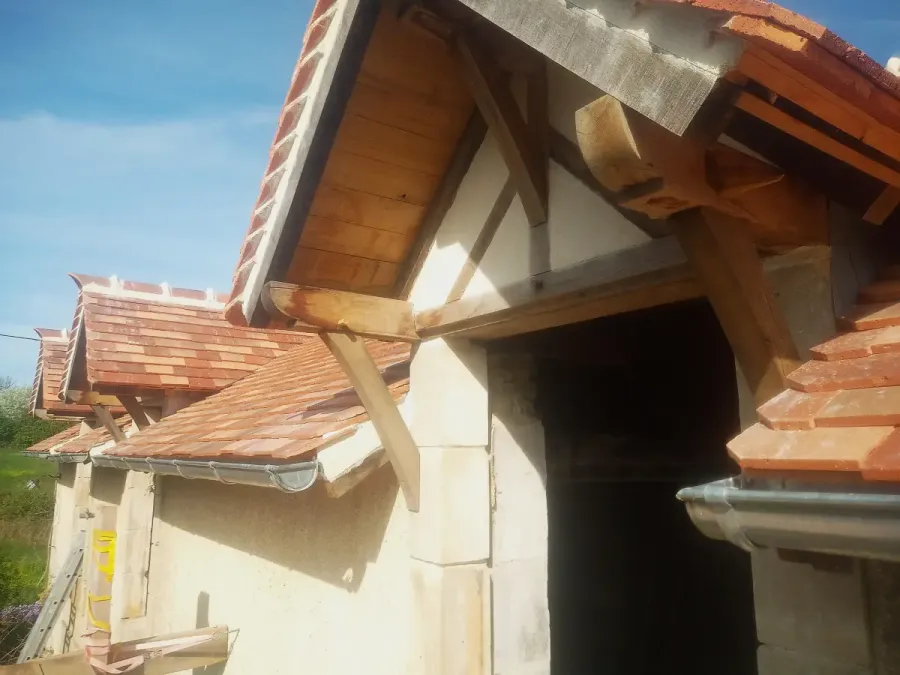 Réfection complète de toit et modification de lucarnes