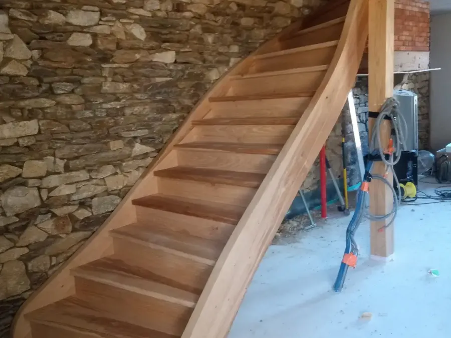 Escalier massif sur-mesure