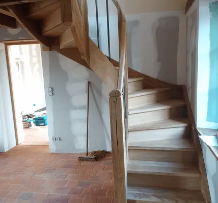 Escalier chêne massif